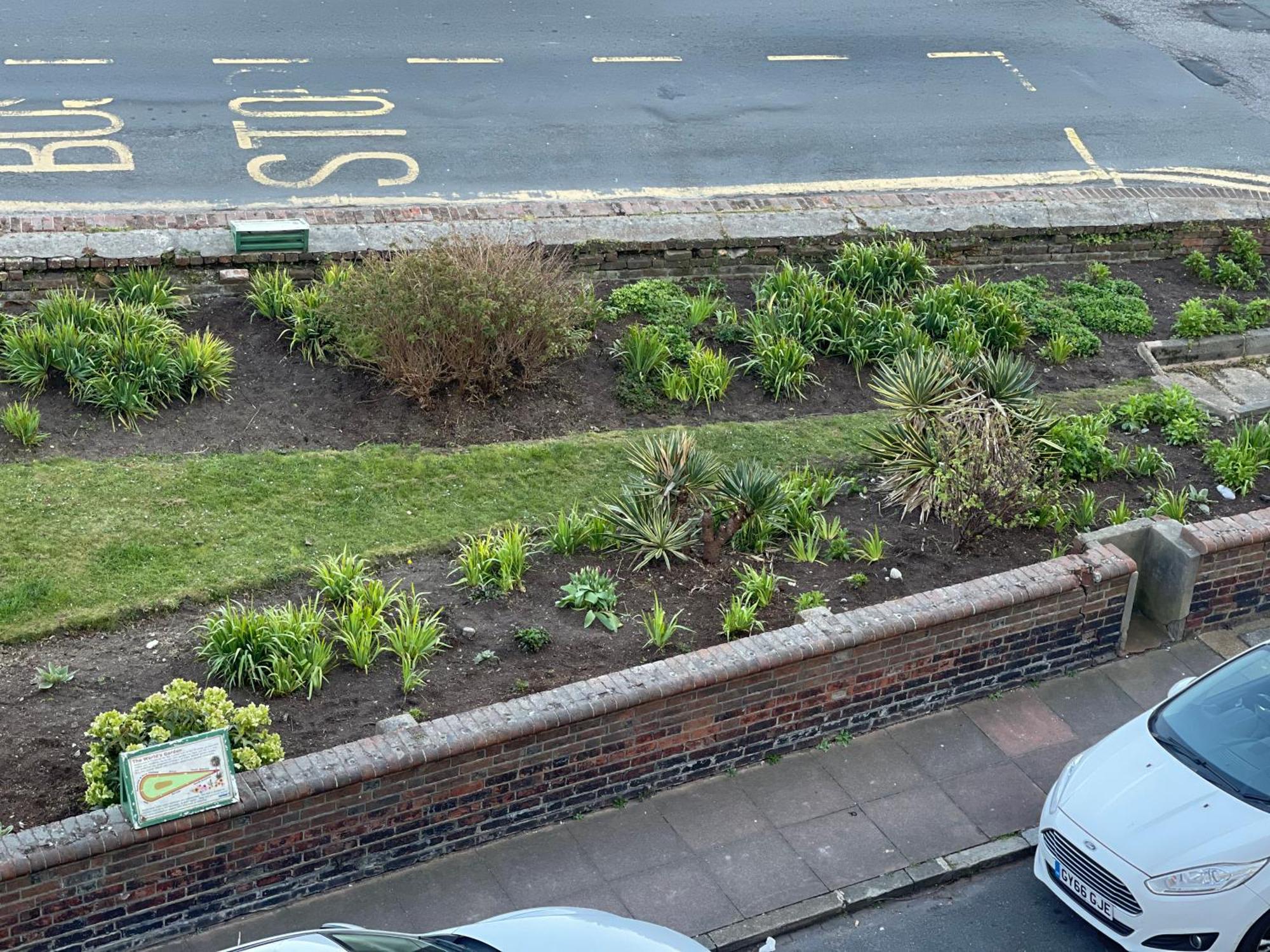 "The Quirky" Seafront Apartment Eastbourne Eksteriør billede
